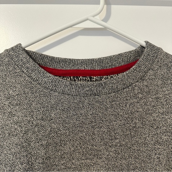 Roots Cabin Grey Knit Pullover Crewneck Sweater Size Small Women’s - Picture 5 of 11